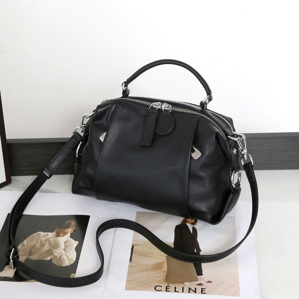 женская сумка на плечо из натуральной кожи