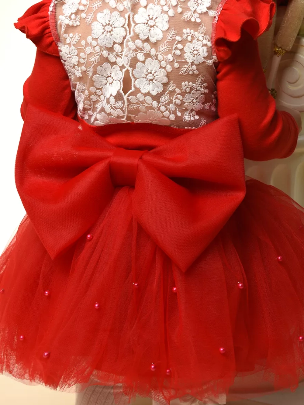 Юбка-пачка фатиновая с бусами