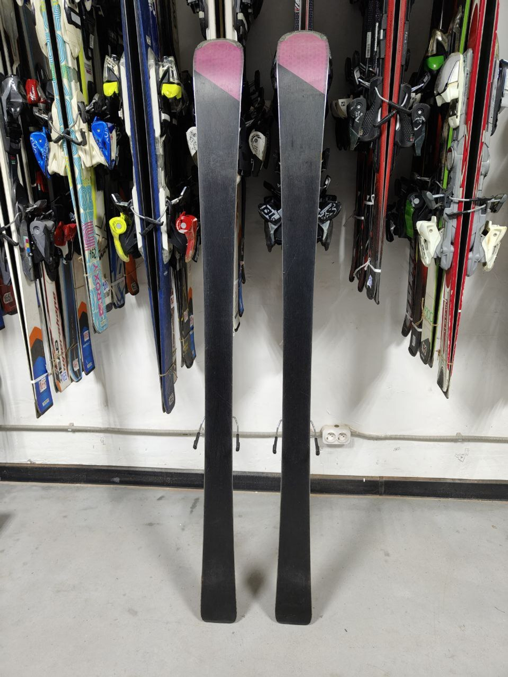Горные лыжи Rossignol 160 женские с креплениями