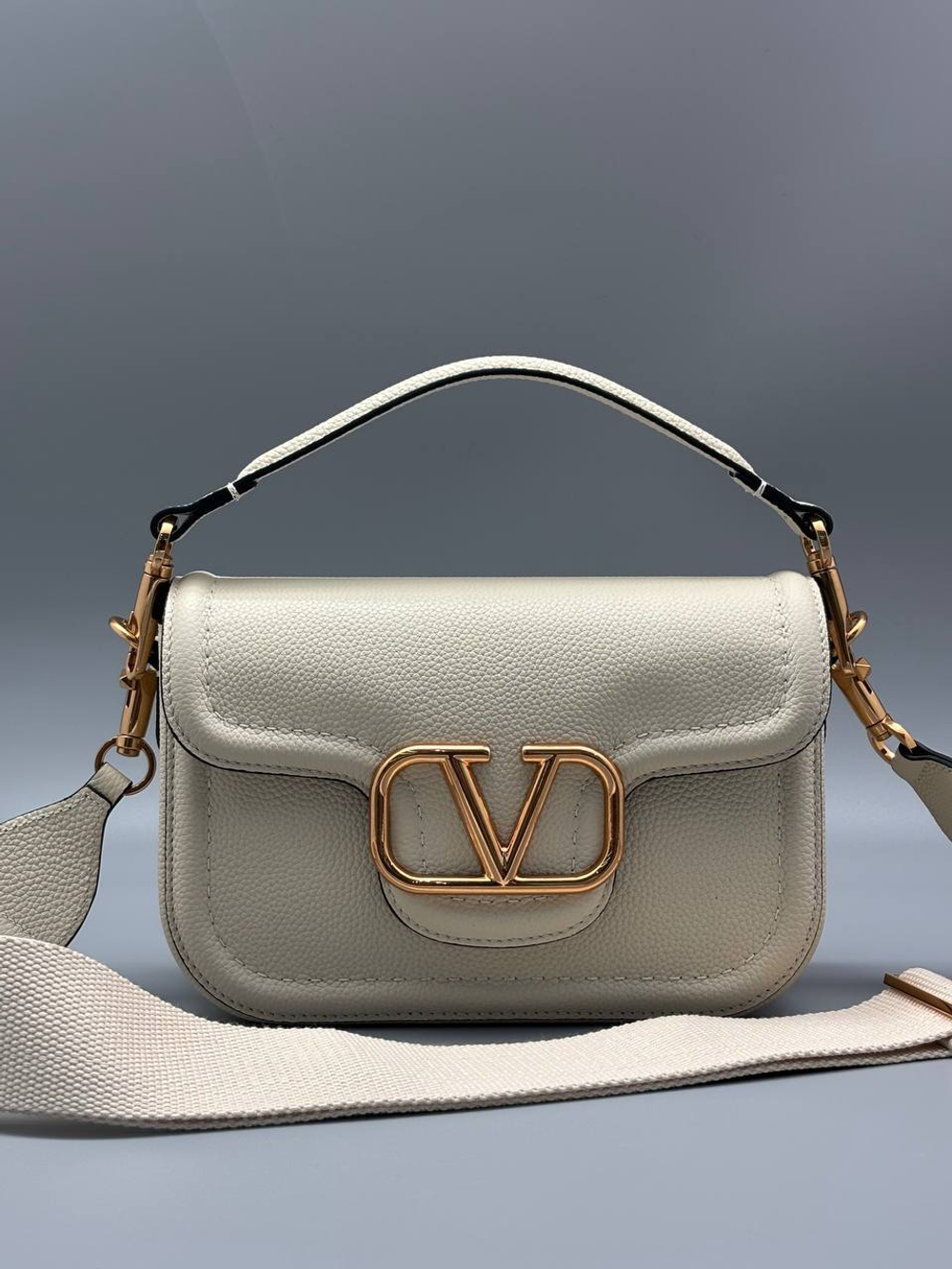 Сумка Valentino