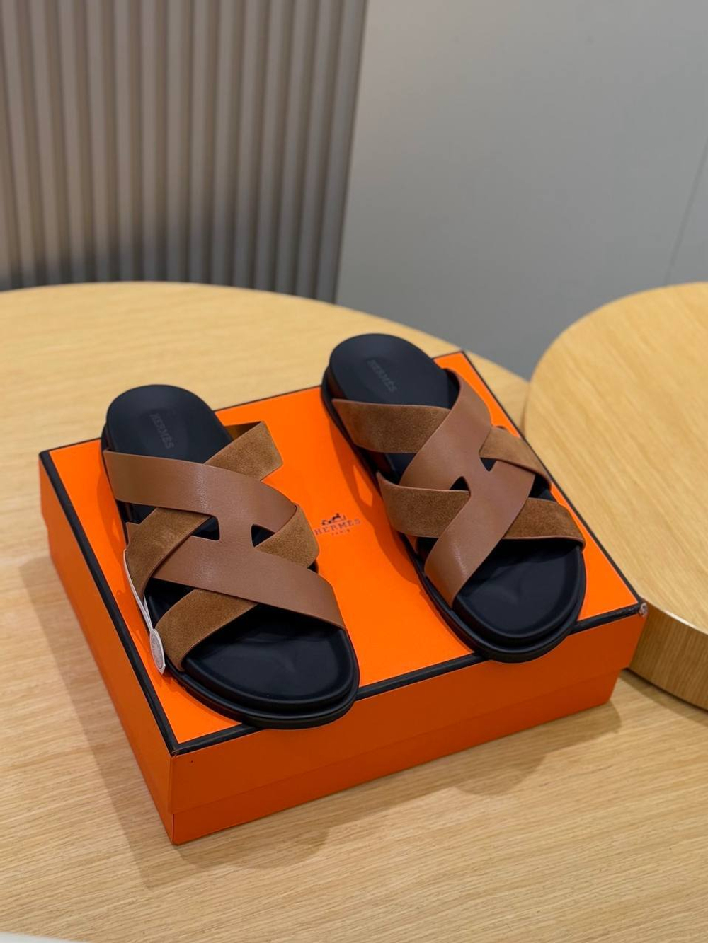 Шлёпанцы Hermes