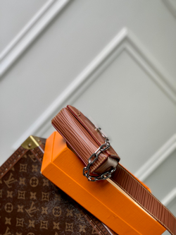 Louis Vuitton Micro Steamer Wallet