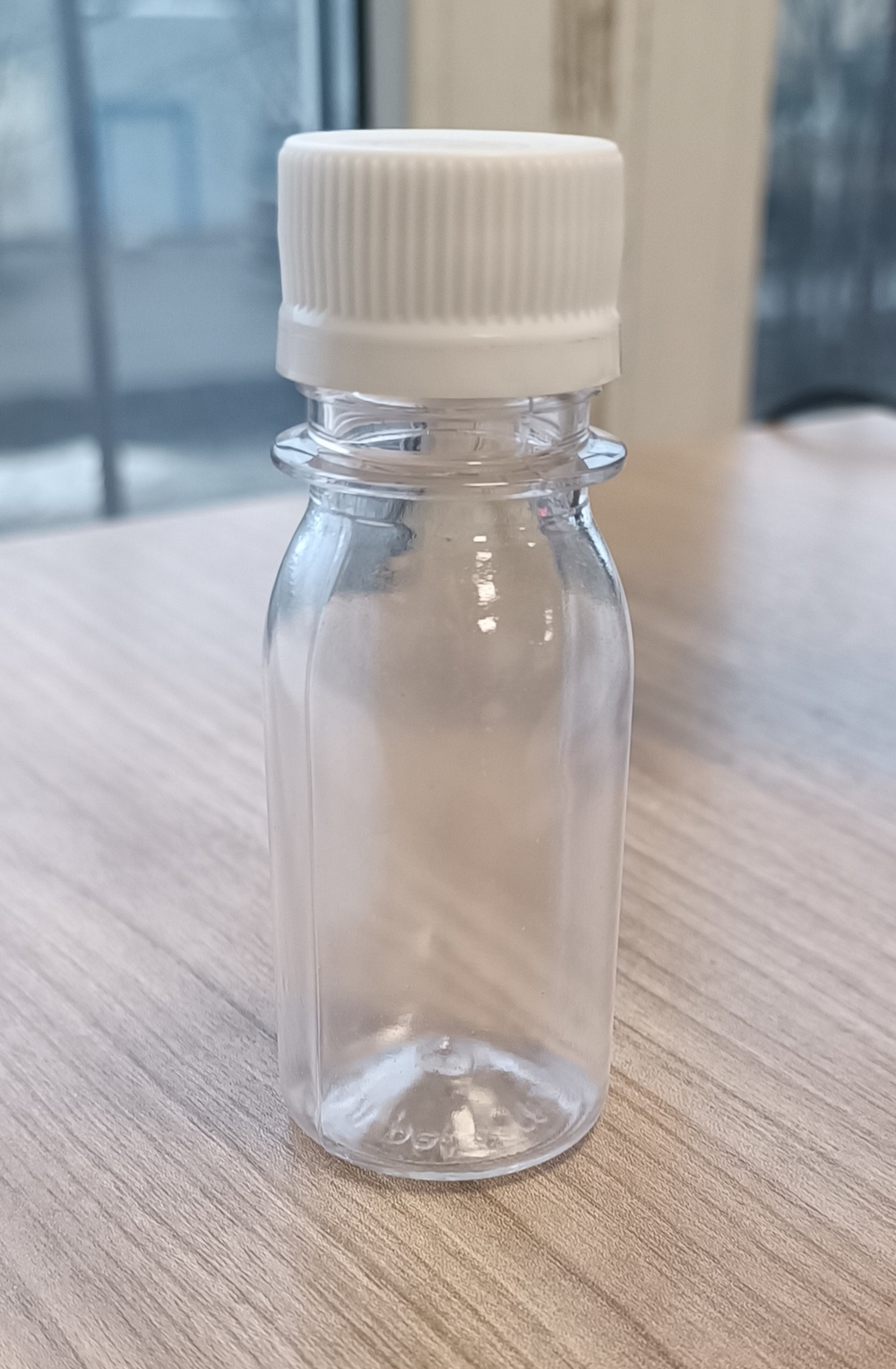 Флакон 50 мл 28 мм ПЭТ Покатые плечи