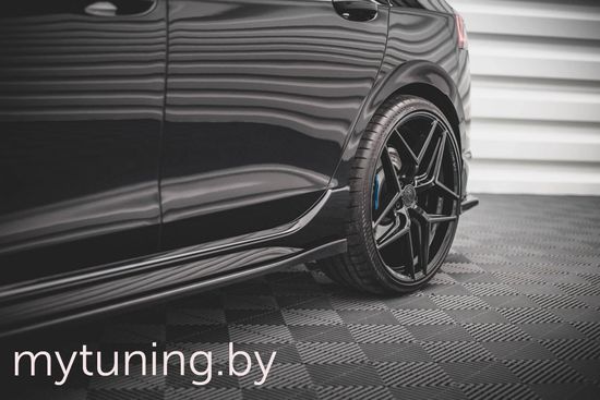 Сплиттеры накладок на пороги для VOLKSWAGEN Golf VIII R (20-...)