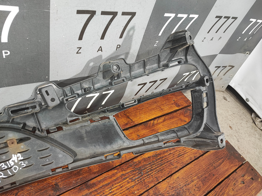 Решетка переднего бампера Kia Rio 3 (QB) 15-17 Б/У Оригинал 865614Y700