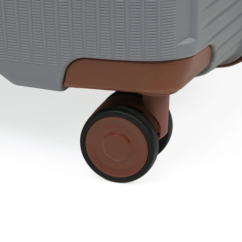 Чемодан FABRETTI EN1060-24-3