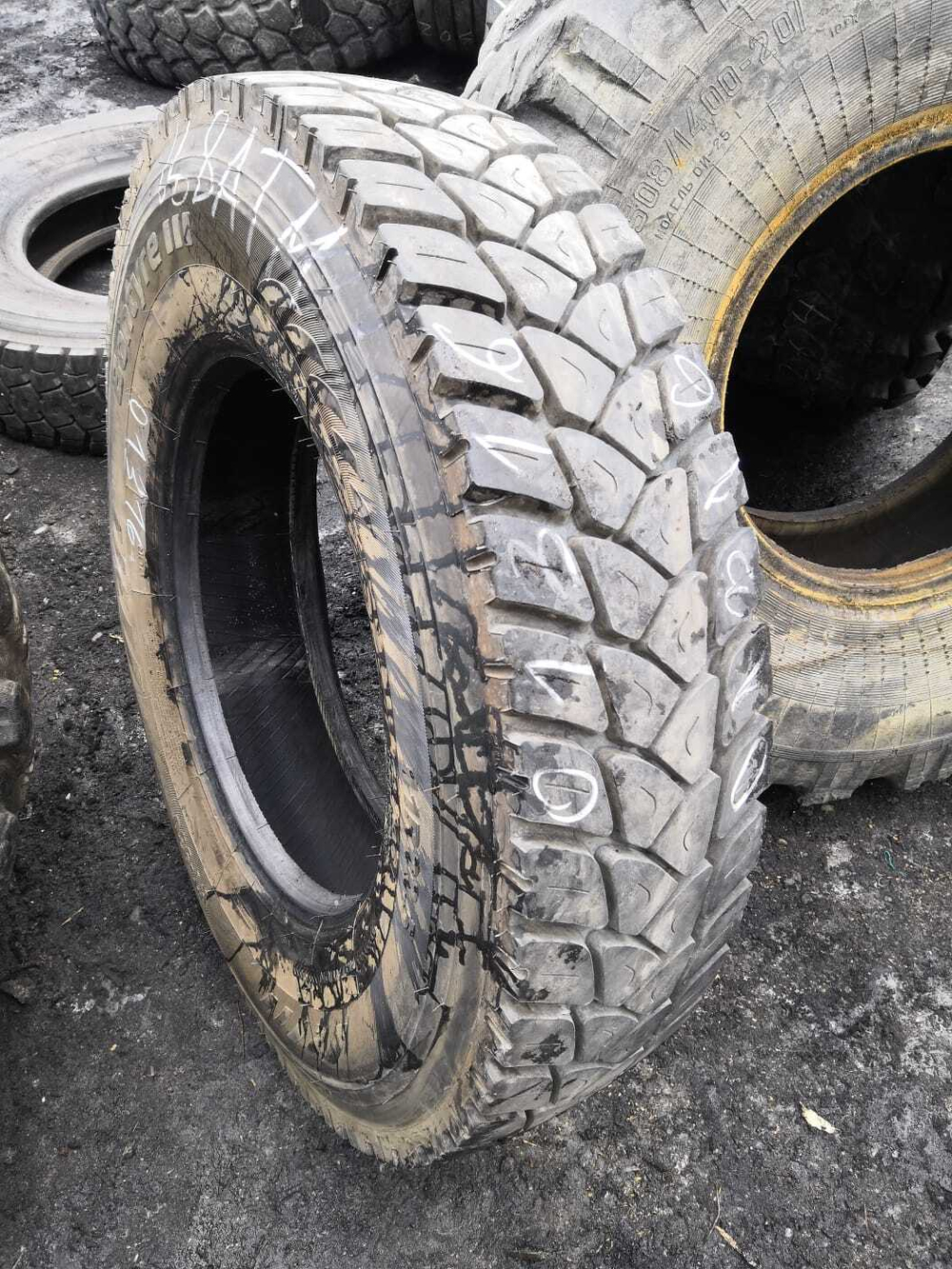 11R22.5 Bontyre BT-930 шина б/у