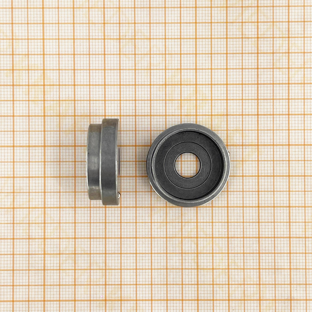 WDK-21215-20 Передняя крышка двигателя