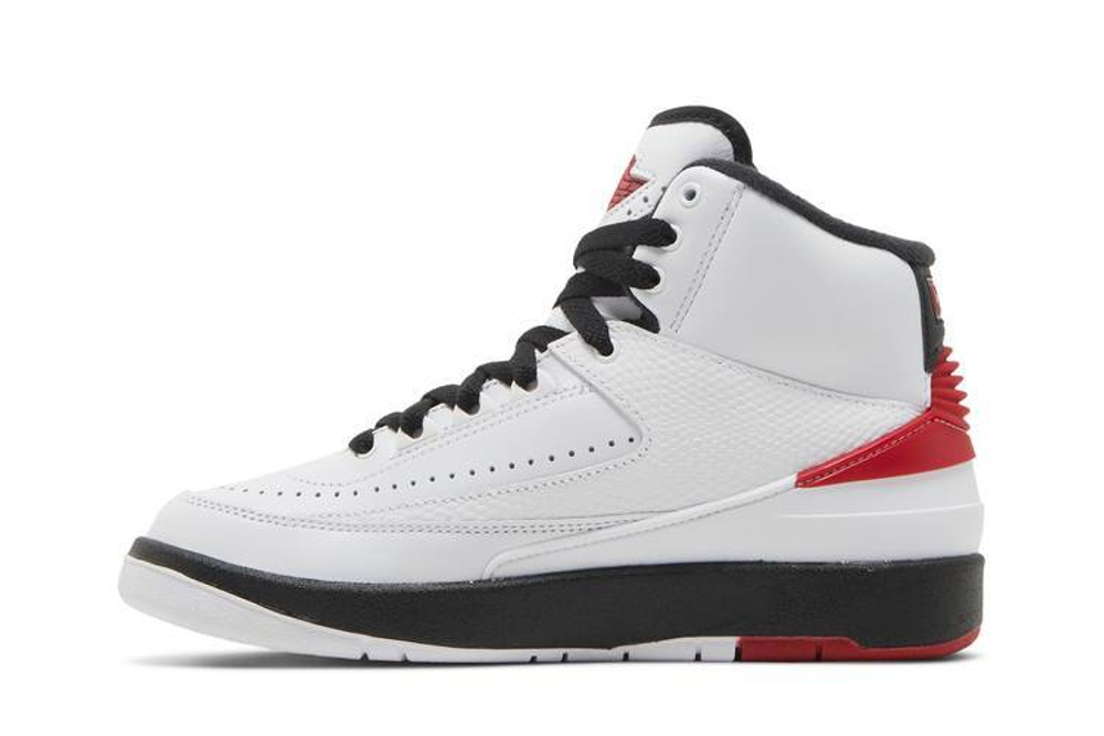Кроссовки Jordan Air Jordan 2 "Chicago" (Женская размерная сетка)