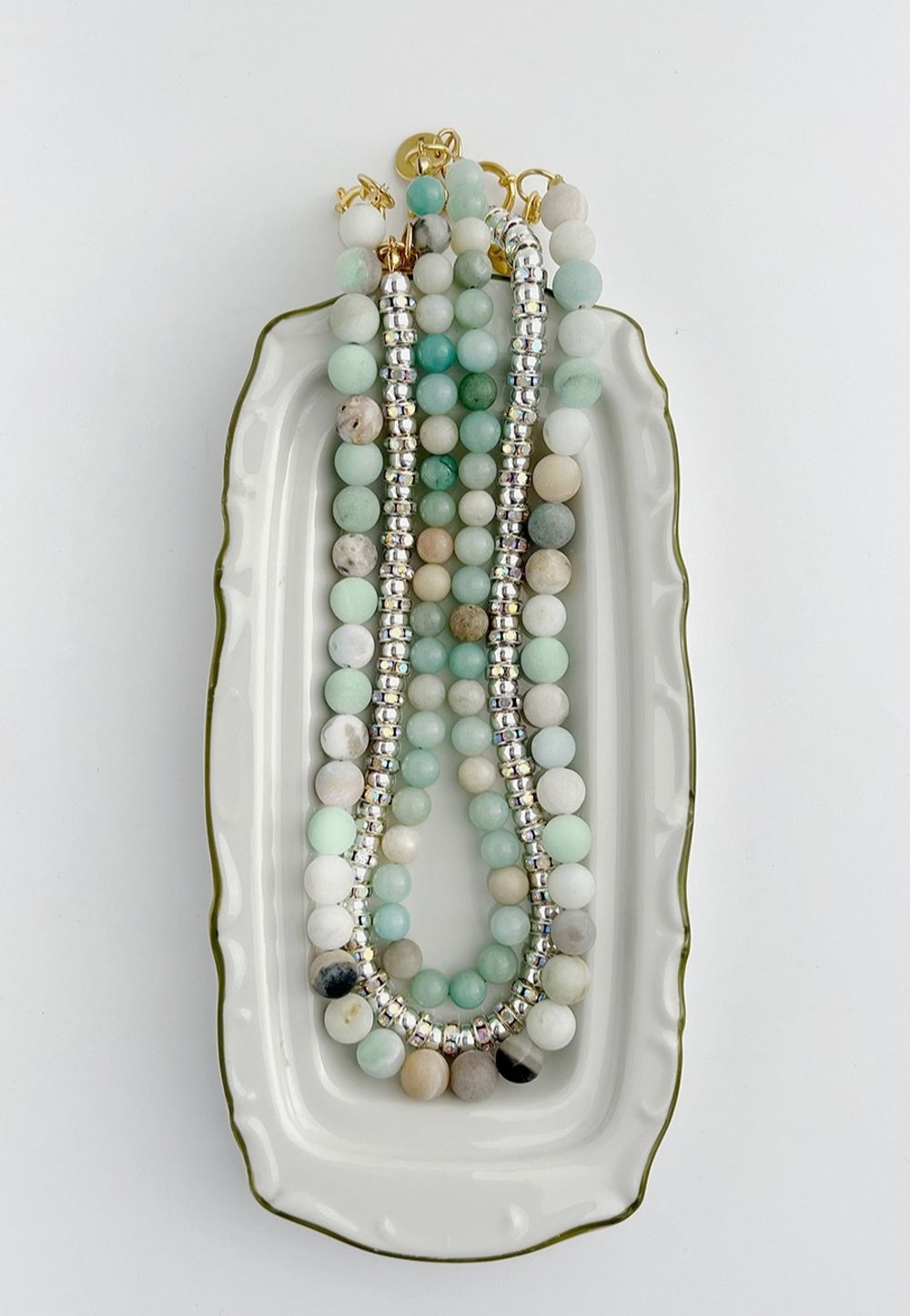 Колье Soft из бусин камня