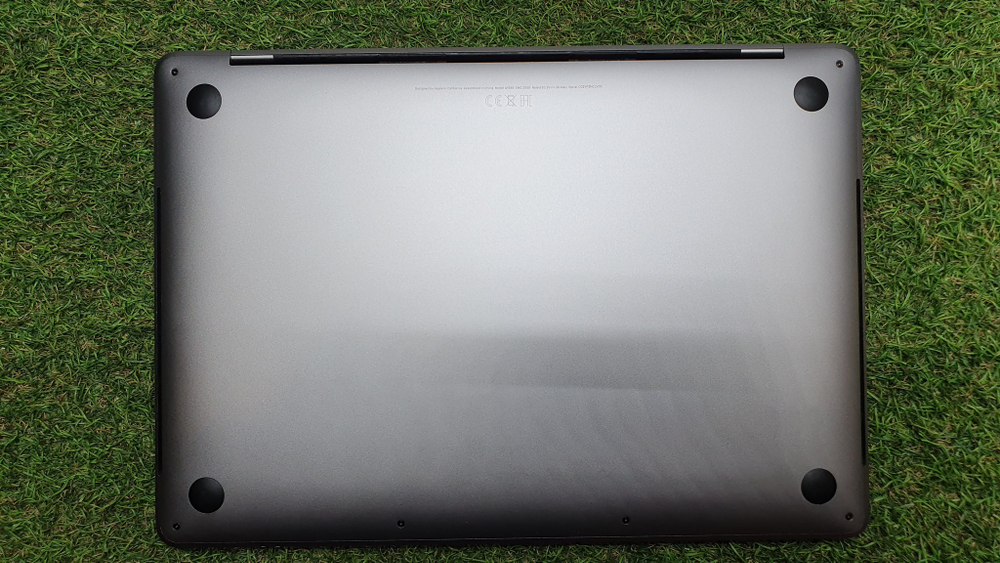 MacBook pro 13 2019 Retina A1989 i5/8Gb/256Gb