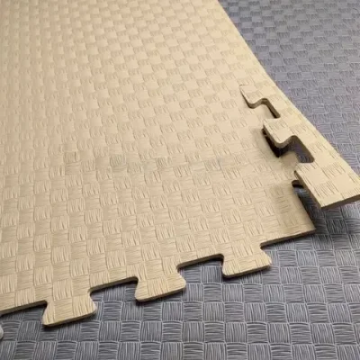 Мягкий пол 1000x1000x8-9 мм 35-40 шор