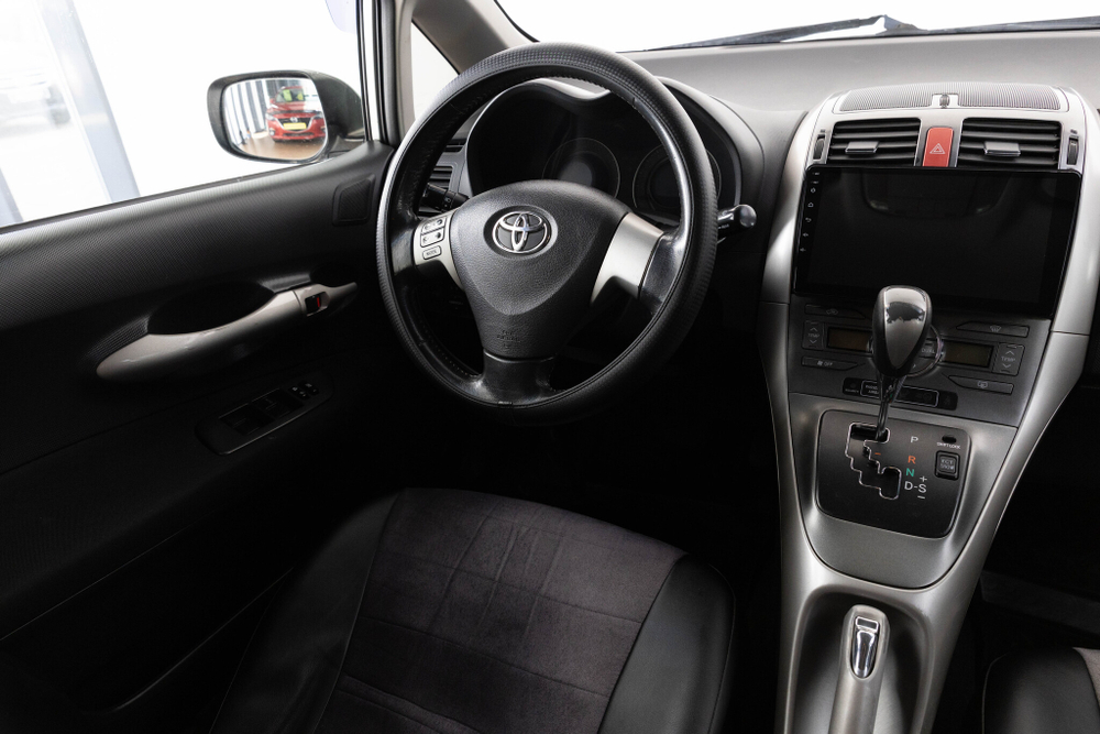Toyota Auris, 2007 год
