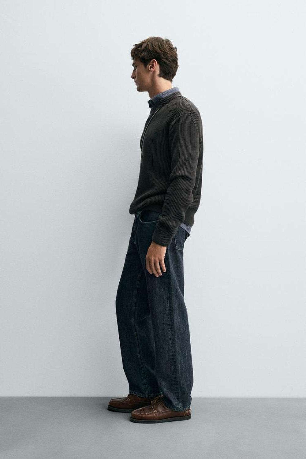 ZARA ДЖЕМПЕР РЕЛЬЕФНОЙ ВЯЗКИ В РУБЧИК, СЕРОВАТЫЙ