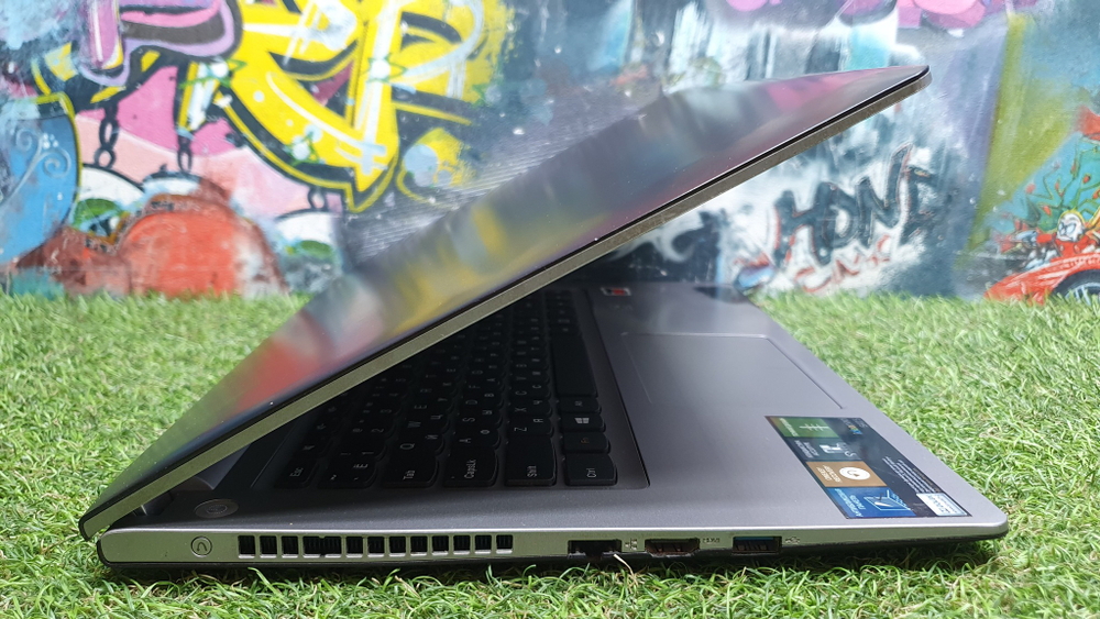 Ноутбук Lenovo A4/4Gb