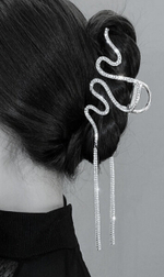 Заколка Краб" Змея со стразами с подвесками из стразов. Символ мудрости и возрождения. Цвет "Серебро"