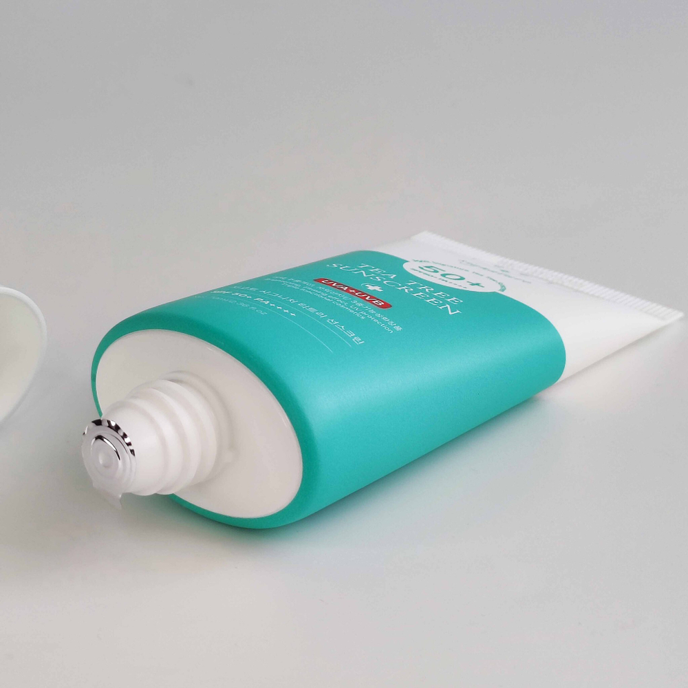 JIGOTT Солнцезащитный крем с экстрактом чайного дерева Signature Tea Tree Sunscreen 70мл