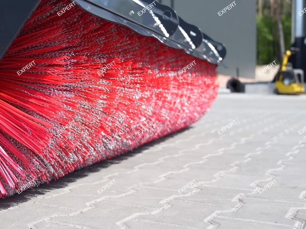 Щетка коммунальная (дорожная) на погрузчик