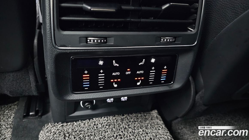 Audi Q8 45 TDI Quattro Premium (04.2020)