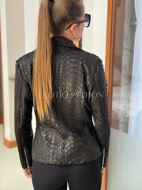 Куртка из кожи питона JT-99