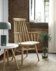 Стул с подлокотниками Kristie натуральное дерево