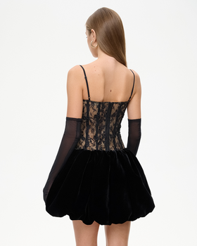 Топ корсетного типа из кружева