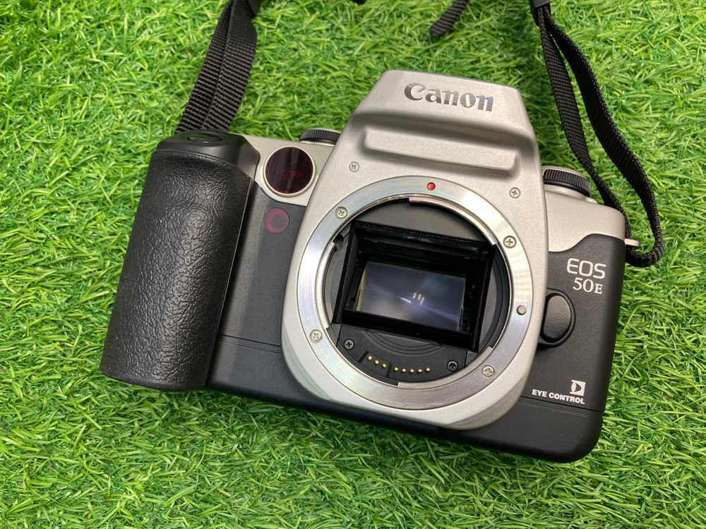 Canon EOS 50E kit EF 28-80mm 3.5-5.6 IV
