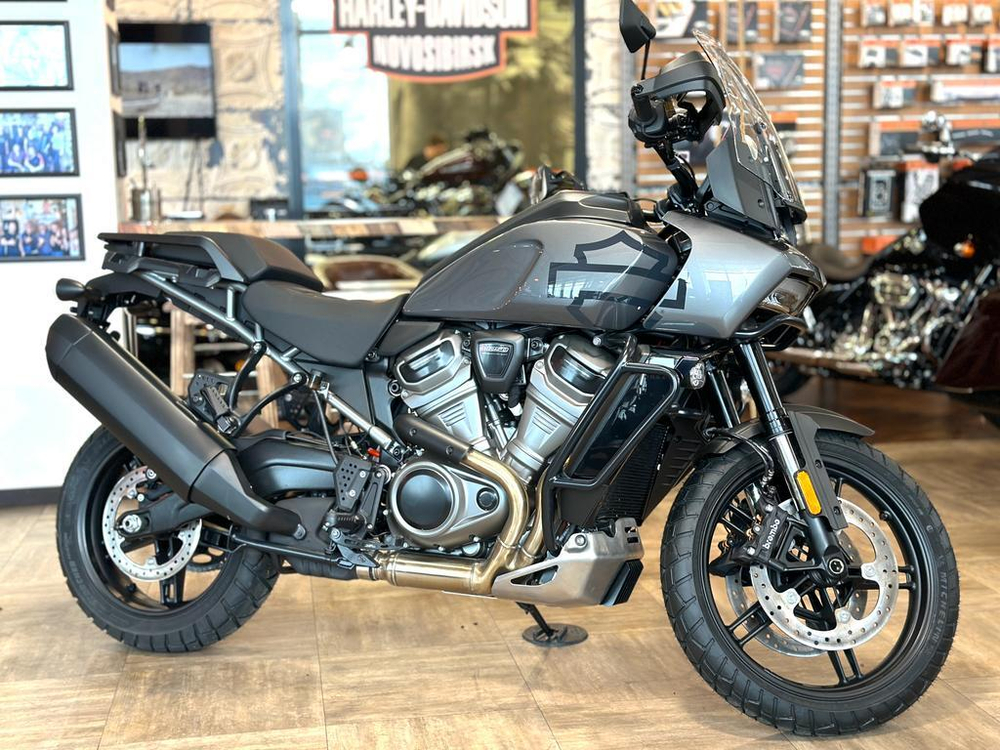 Harley-Davidson Pan America 1250 Special Gauntlet Gray Metallic