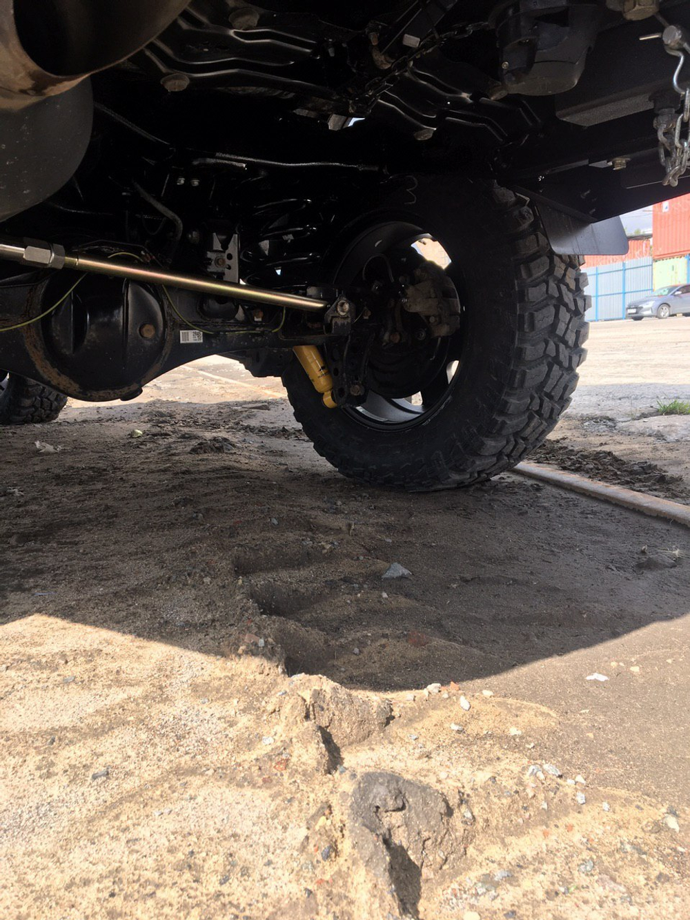 Toyota Land Cruiser 200 с прицепом