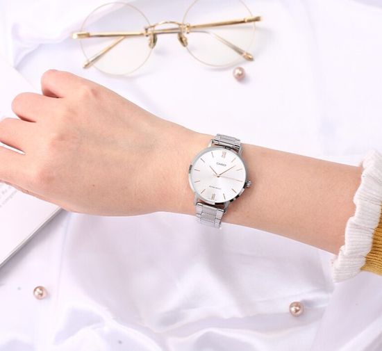 Парные часы Casio Standard: MTP-VT01D-7B и LTP-VT01D-7B