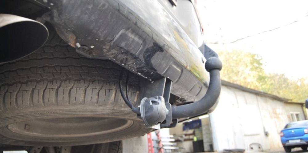 Фаркоп для Toyota Land Cruiser 200 2007-2021, Lexus LX 2007-2022 Тип шара: A. Нагрузки: 2700/100 кг, TY 19