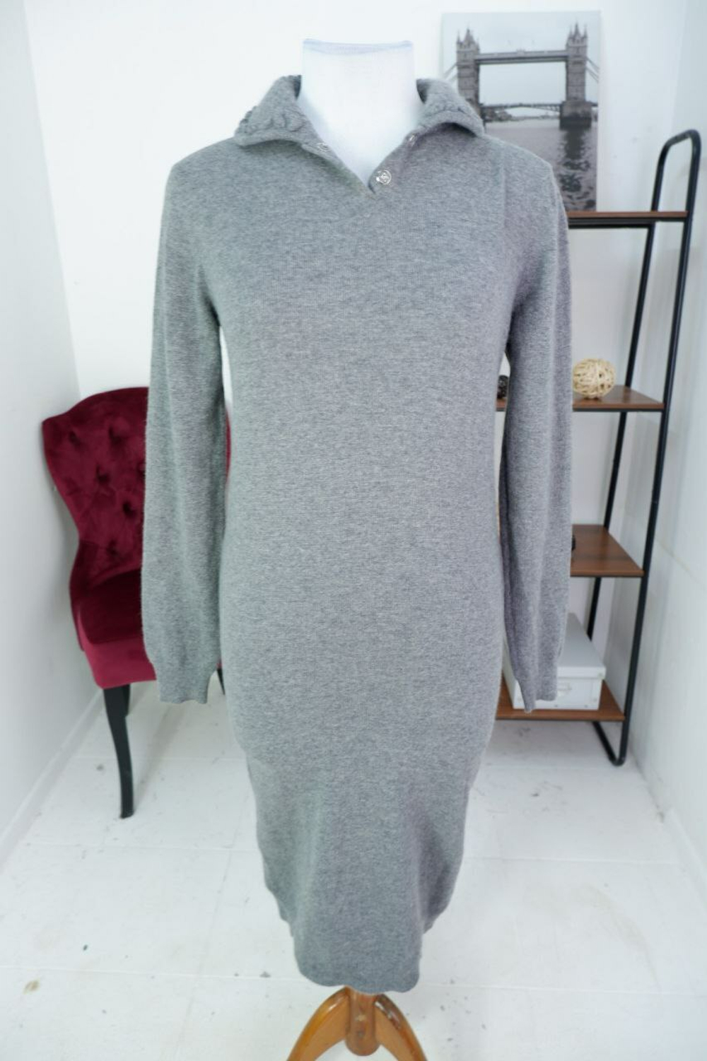 Платье стильное шерстяное 46 размер