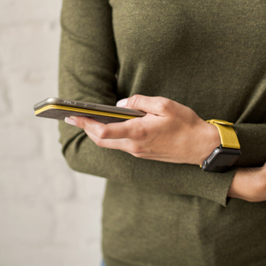 Ремешок для Apple Watch 40/41mm Classic из кожи теленка желтого цвета