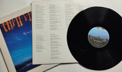 Винтажная виниловая пластинка LP Paul McCartney Off The Ground (Spain 1993)
