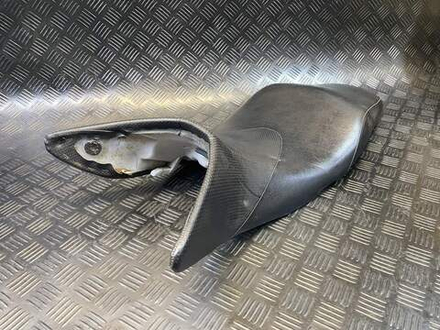 Сиденье Suzuki GSR400 (GK7DA)