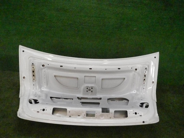 Крышка багажника Mercedes Е W212 (2009-2016)