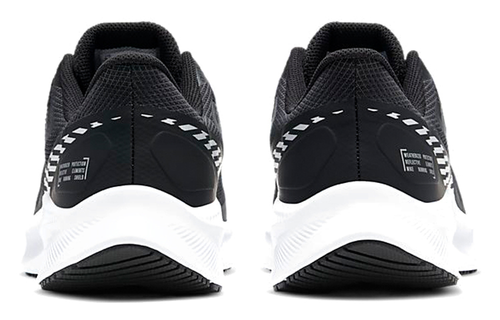 Кроссовки Nike Quest 3 Shield