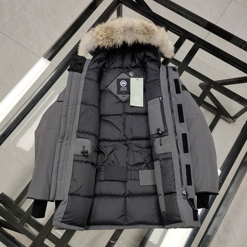 Пуховая парка Canada Goose