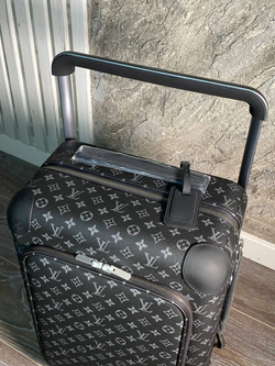 Чемодан Louis Vuitton