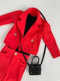 Яркий классический костюм для девочки