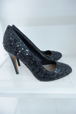 Туфли Even&Odd с пайетками 36 размер