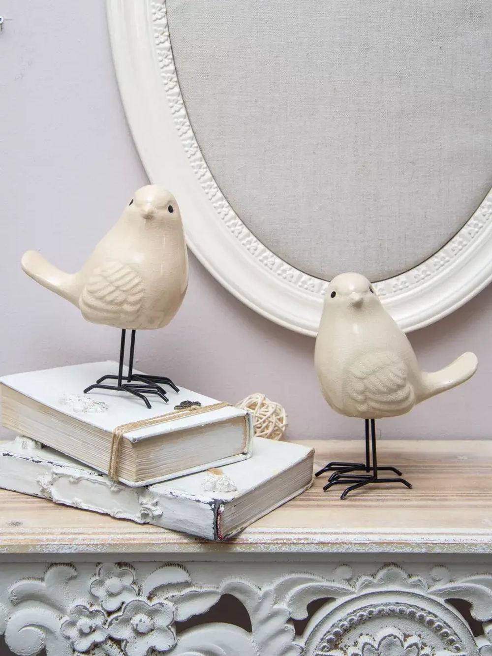 Статуэтки для интерьера на полку