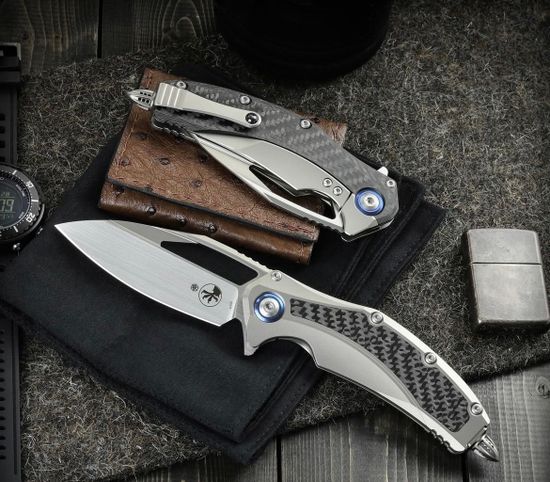 Нож складной Microtech Matrix - клинок из стали M390, рукоять - титан + карбон, стеклобой