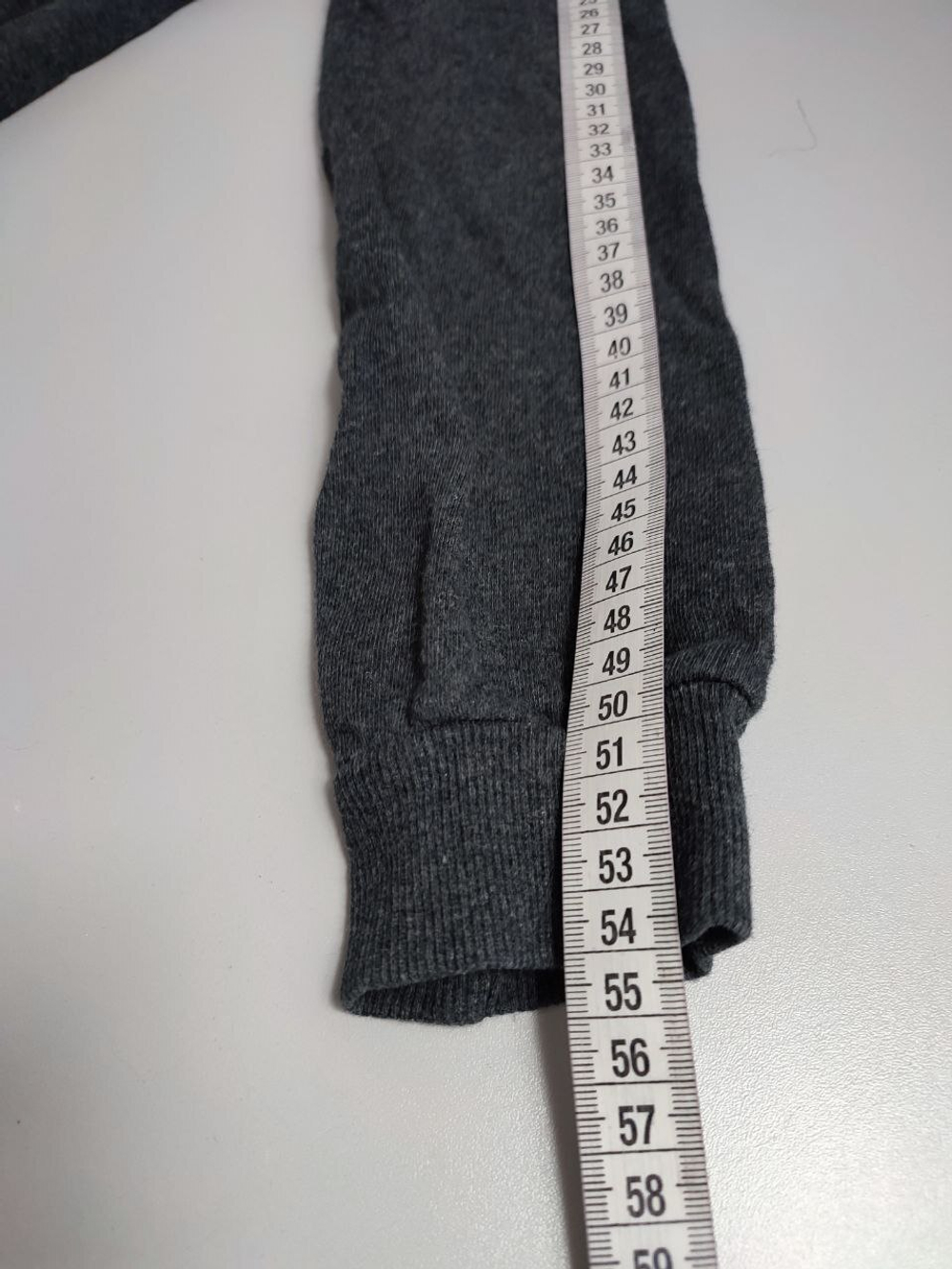 Джемпер Concept Club с пайетками 40/42 размер