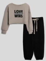 Костюм для девочки демисезонный