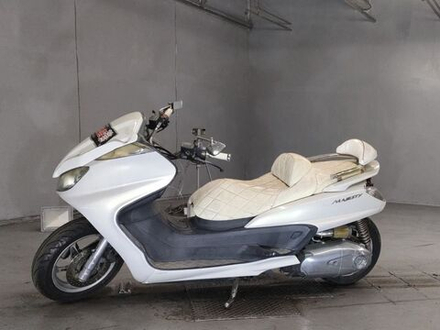 Yamaha Majesty 250 , 2004