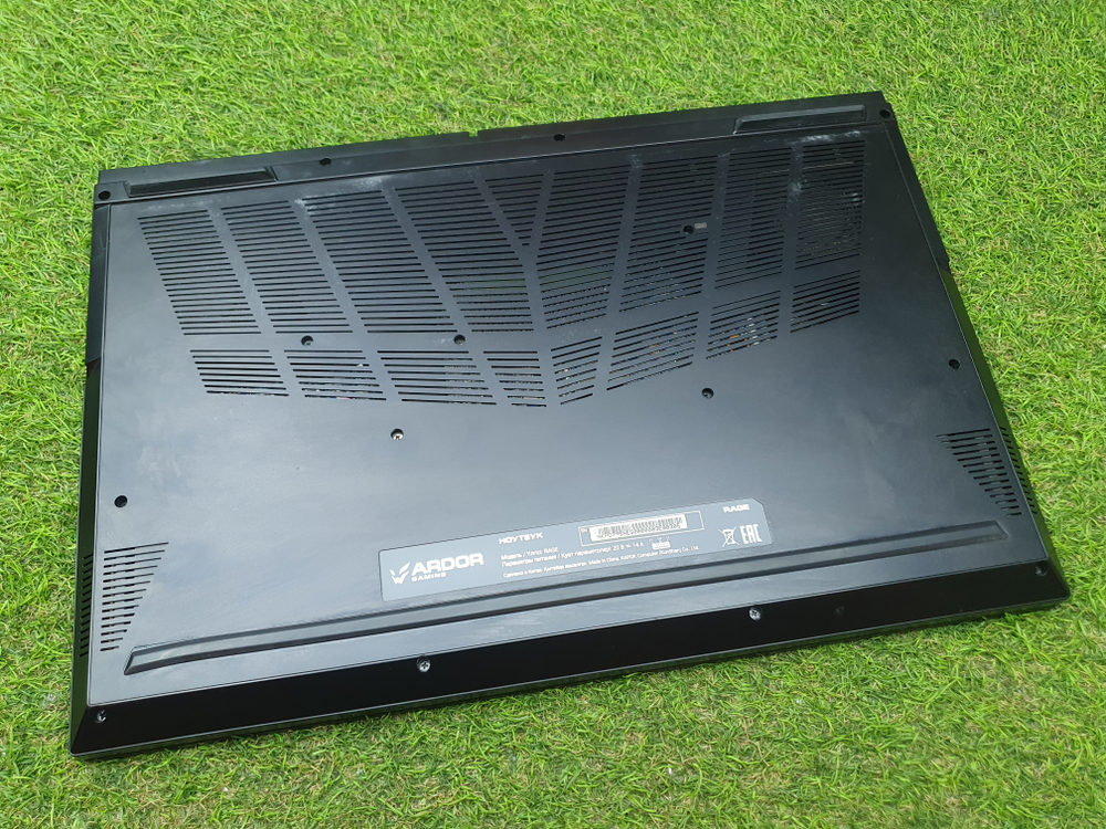 Ноутбук ARDOR i7-13/16Gb/RTX 4070 8Gb/2.5K/165Hz/RAGE X17-I7ND311