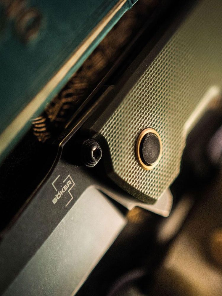 Нож Boker 01BO164 Kihon Assisted OD Green