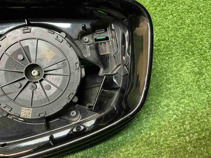 Зеркало правое BMW 5er G30 (2017-2023) 5 контактов