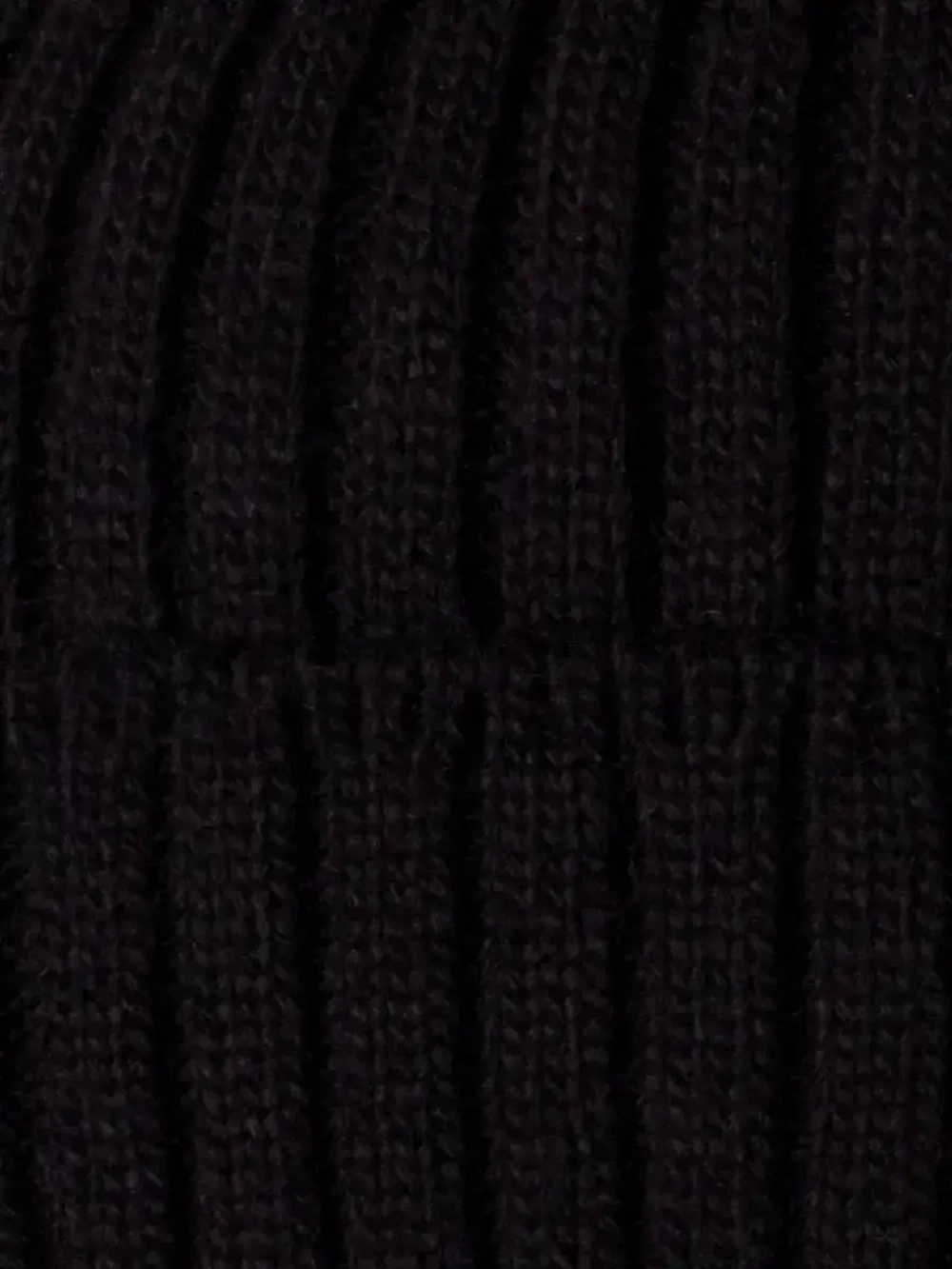 Шапка зимняя вязаная и снуд для детей